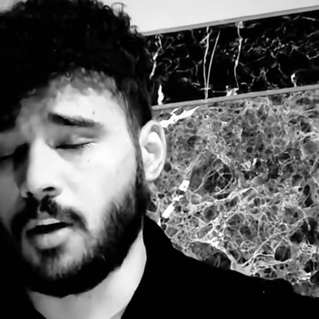 دانلود آهنگ علی شاه ملکی خب مگه نمیبینی التماس تو چشام دانلود آهنگ علی شاه ملکی خب مگه نمیبینی التماس تو چشام